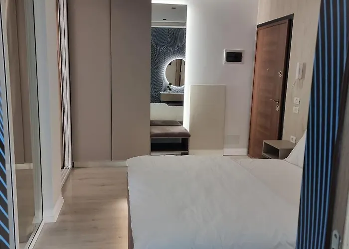 New Cozy Lejlighed Tirana